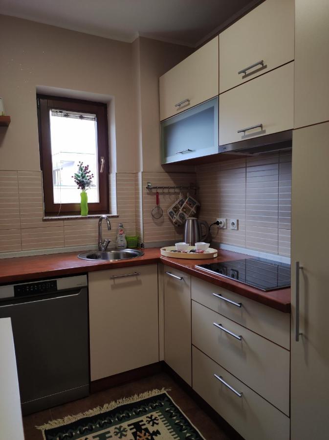 Deluxe Apartment Lejla - Free Garage Parking Sarajevo Bagian luar foto